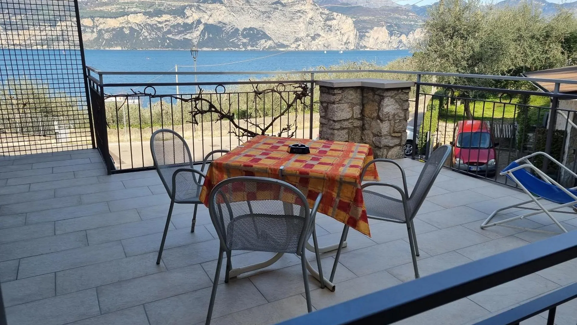 Hotel Pace Brenzone sul Garda 5*,