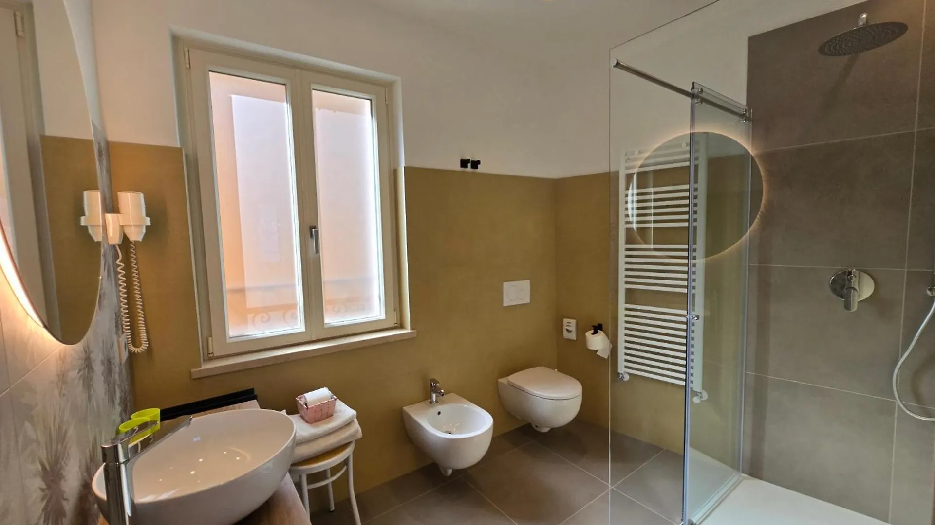 Hotel Pace Brenzone sul Garda
