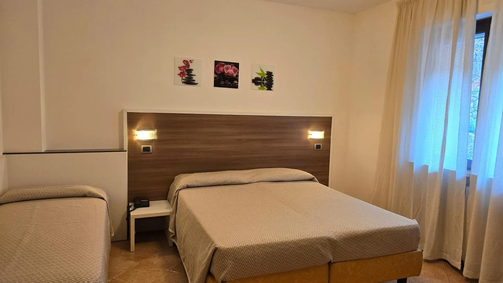 Hotel Pace Бренцоне-суль-Гарда Италия
